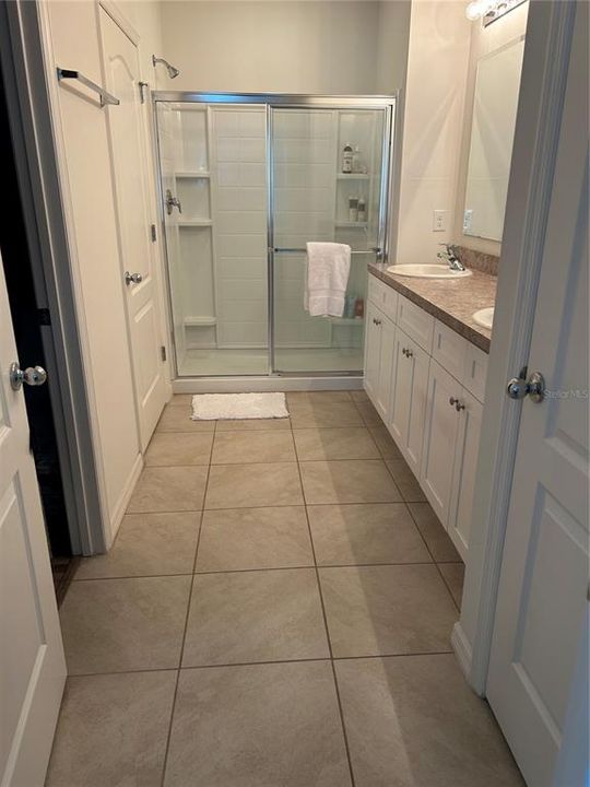 En Venta: $357,000 (3 camas, 2 baños, 1633 Pies cuadrados)