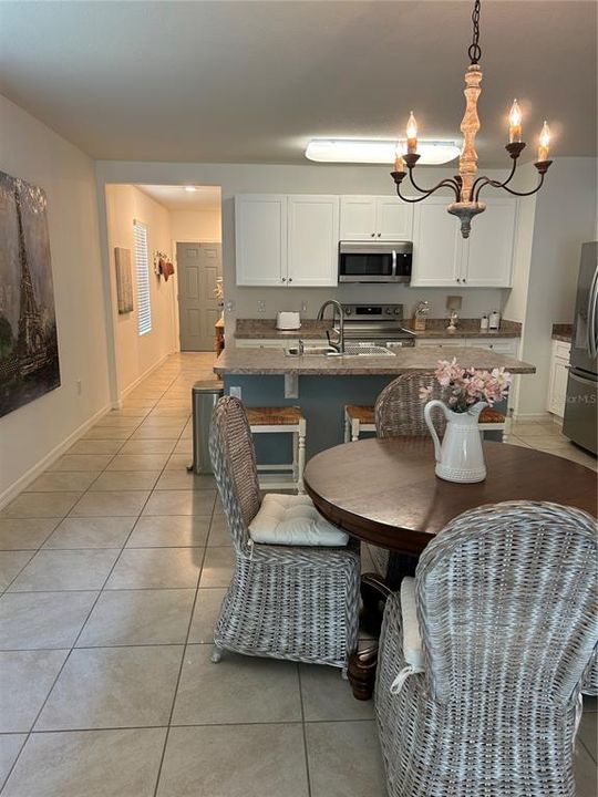 En Venta: $357,000 (3 camas, 2 baños, 1633 Pies cuadrados)