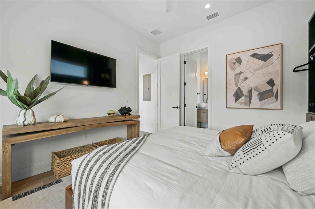 На продажу: $3,750,000 (4 спален, 5 ванн, 2259 Квадратных фут)