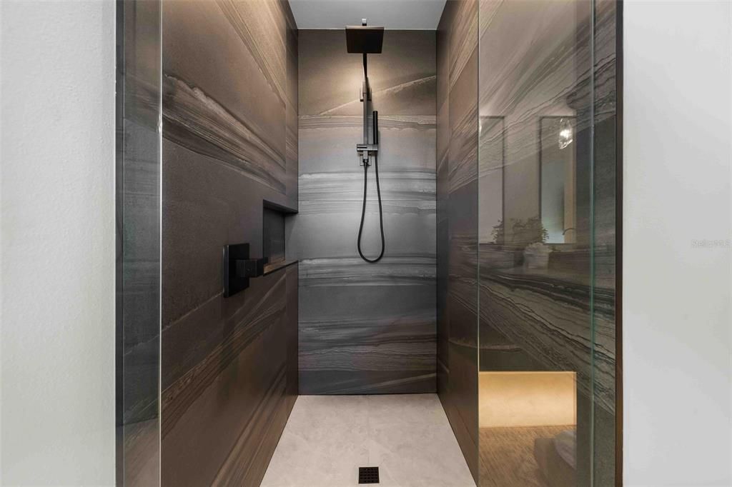 На продажу: $3,750,000 (4 спален, 5 ванн, 2259 Квадратных фут)