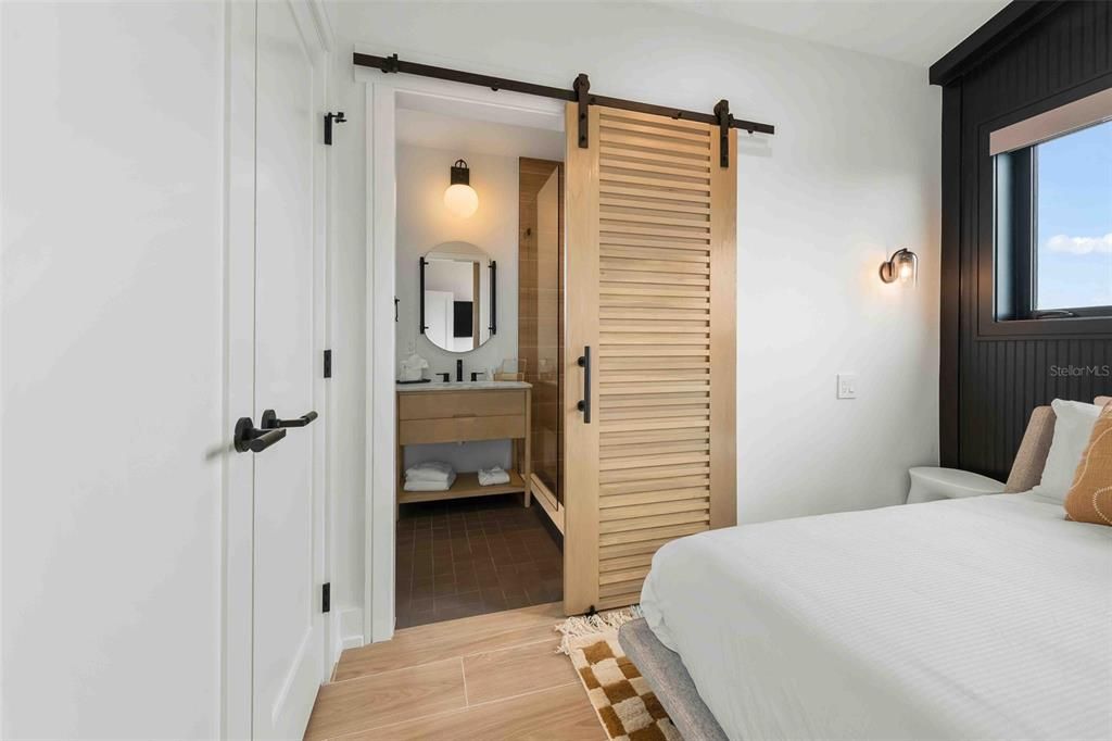 На продажу: $3,750,000 (4 спален, 5 ванн, 2259 Квадратных фут)