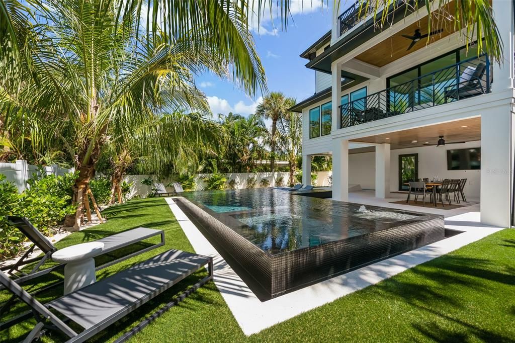 На продажу: $3,750,000 (4 спален, 5 ванн, 2259 Квадратных фут)