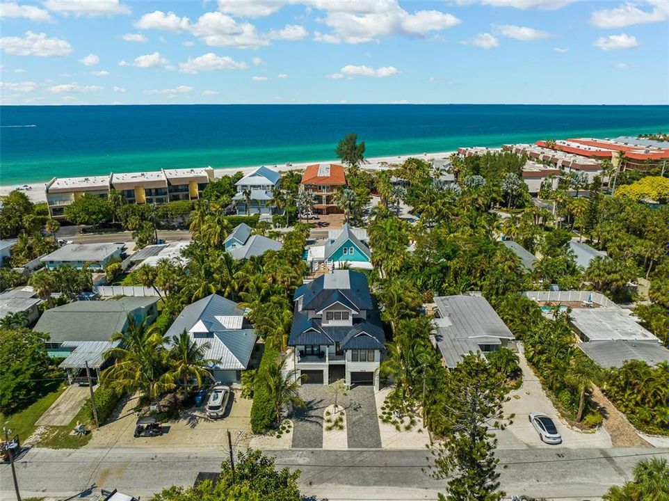 На продажу: $3,750,000 (4 спален, 5 ванн, 2259 Квадратных фут)