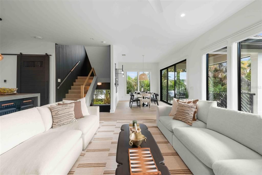 На продажу: $3,750,000 (4 спален, 5 ванн, 2259 Квадратных фут)