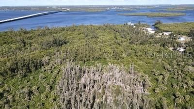 Под контрактом: $425,000 (7.31 acres)