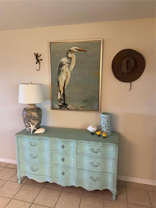 出租: $2,000 (2 贝兹, 2 浴室, 1405 平方英尺)