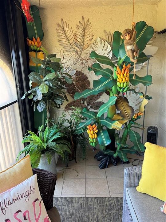 出租: $2,000 (2 贝兹, 2 浴室, 1405 平方英尺)