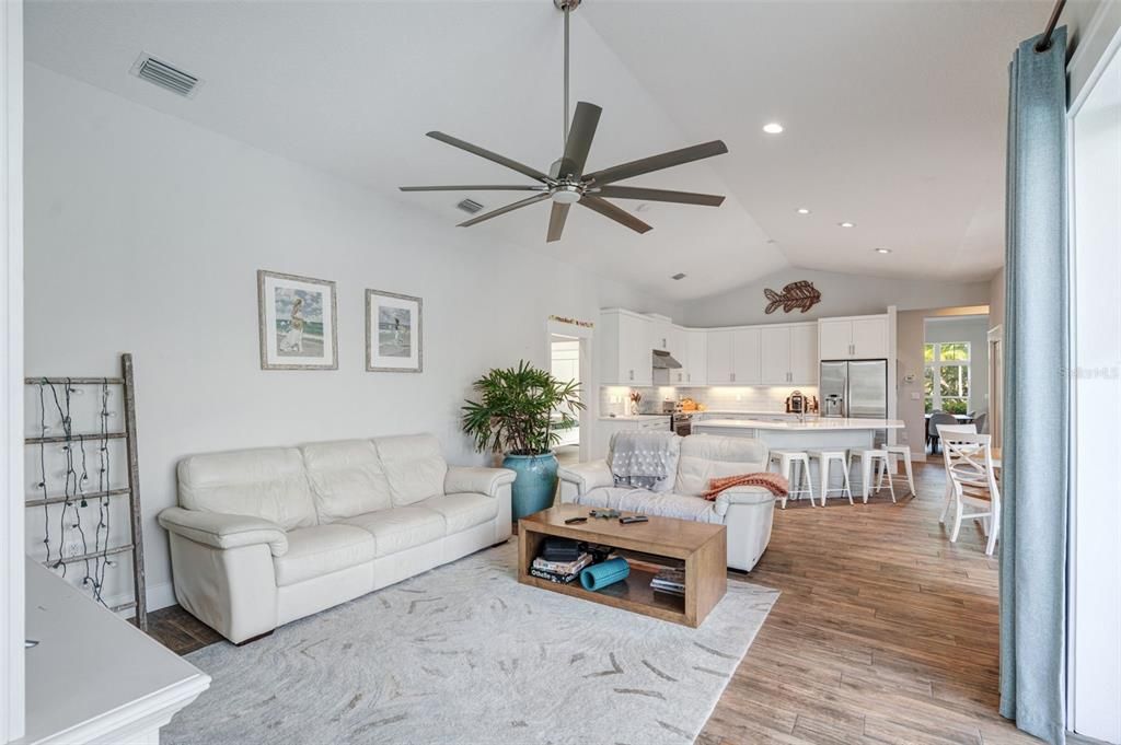 For Sale: $1,050,000 (3 beds, 3 baths, 2962 Square Feet)