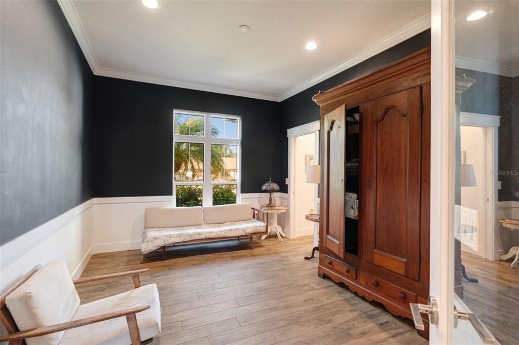 For Sale: $1,050,000 (3 beds, 3 baths, 2962 Square Feet)