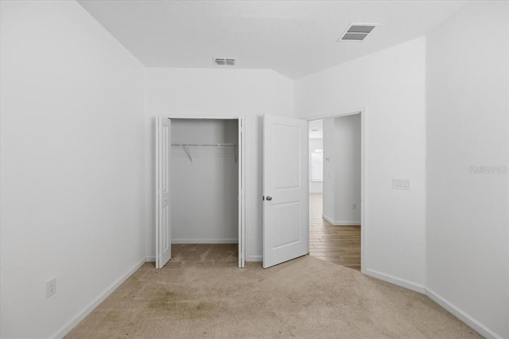 For Sale: $299,000 (3 beds, 2 baths, 1755 Square Feet)