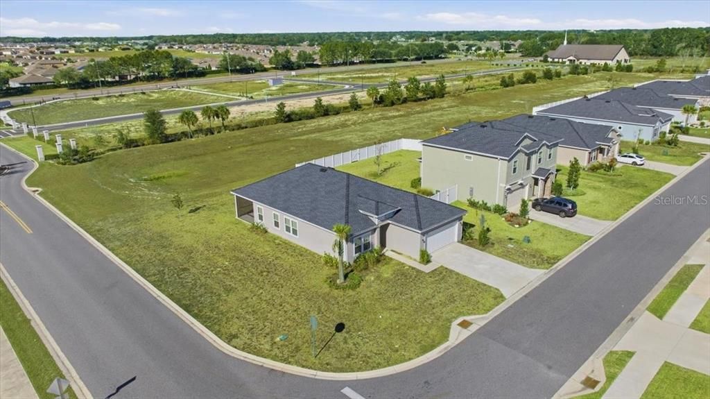 For Sale: $299,000 (3 beds, 2 baths, 1755 Square Feet)