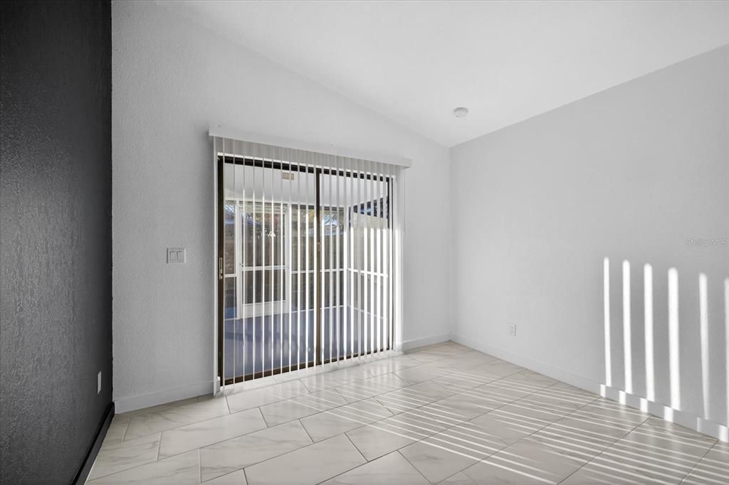 For Sale: $449,900 (4 beds, 3 baths, 1504 Square Feet)