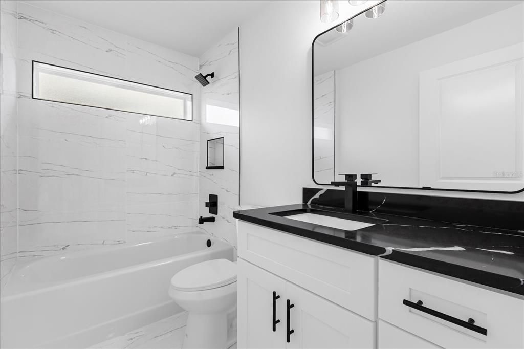 En Venta: $299,000 (3 camas, 2 baños, 1532 Pies cuadrados)