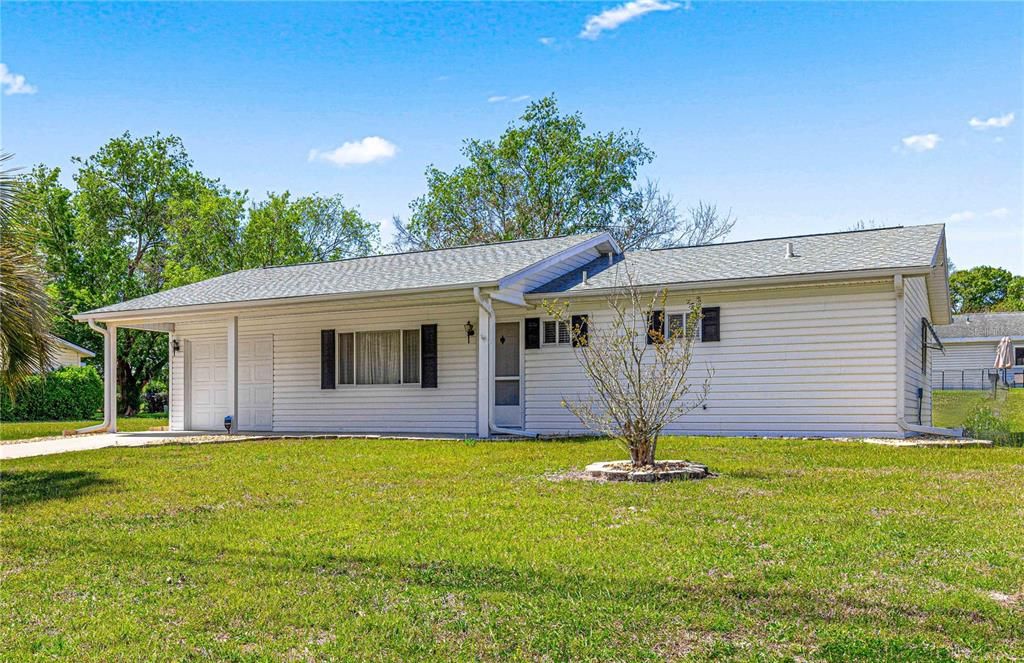 For Sale: $179,900 (2 beds, 2 baths, 960 Square Feet)