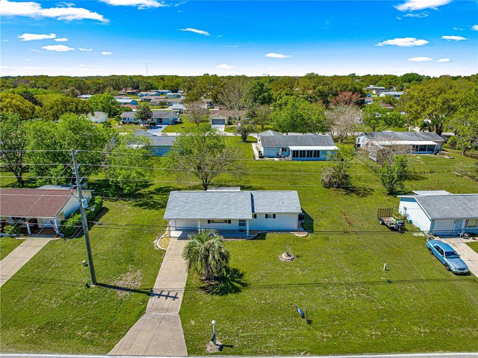 For Sale: $179,900 (2 beds, 2 baths, 960 Square Feet)