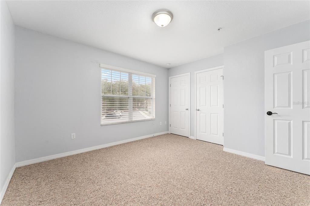 For Sale: $239,000 (2 beds, 2 baths, 1120 Square Feet)