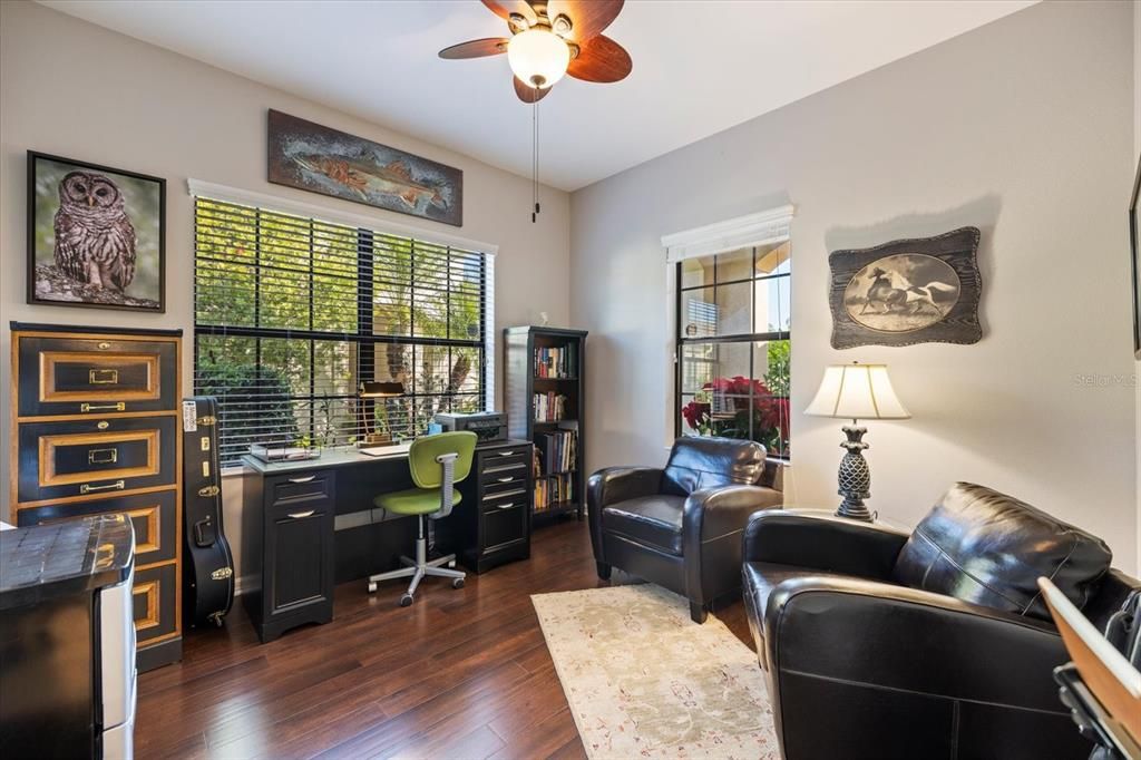 待售: $355,000 (2 贝兹, 2 浴室, 1523 平方英尺)