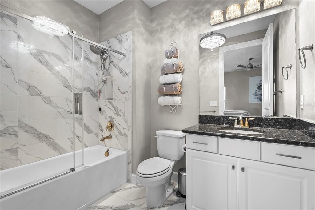 待售: $2,590,000 (4 贝兹, 4 浴室, 4525 平方英尺)