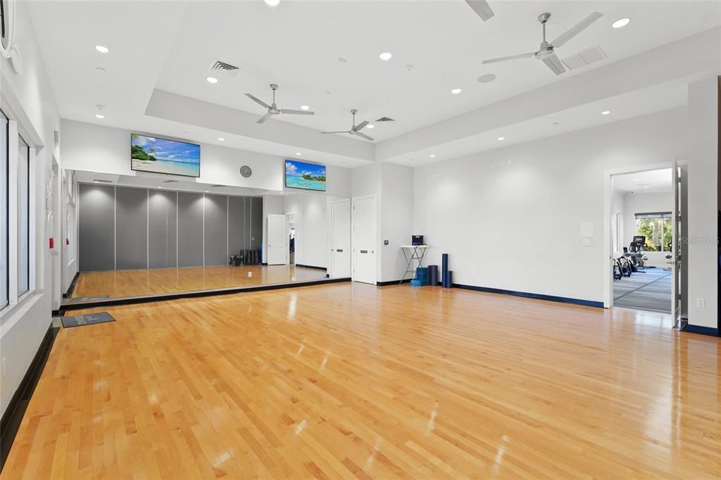 待售: $2,590,000 (4 贝兹, 4 浴室, 4525 平方英尺)