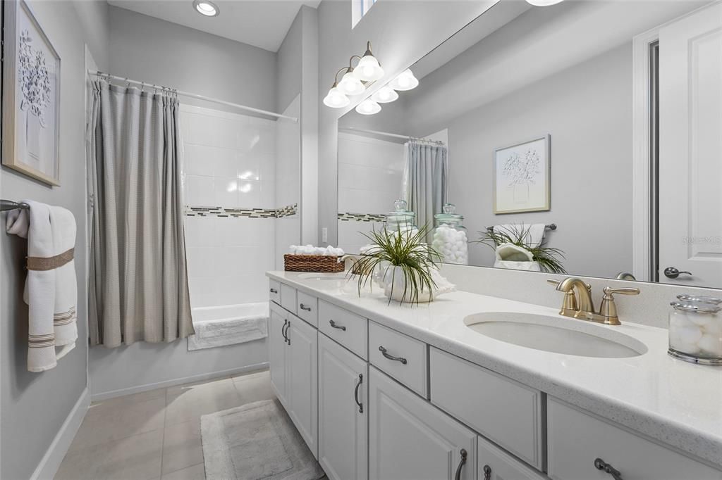 待售: $2,590,000 (4 贝兹, 4 浴室, 4525 平方英尺)