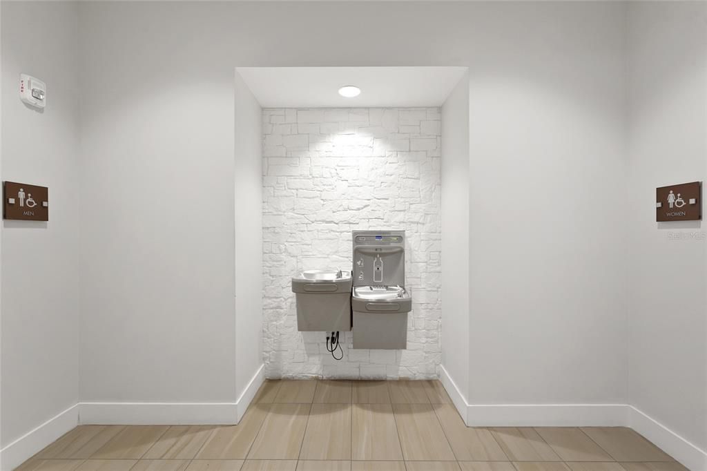 待售: $2,590,000 (4 贝兹, 4 浴室, 4525 平方英尺)