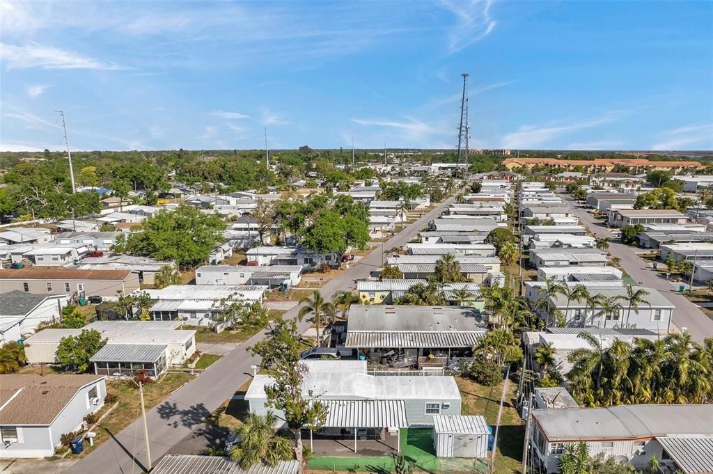 На продажу: $139,000 (2 спален, 1 ванн, 864 Квадратных фут)