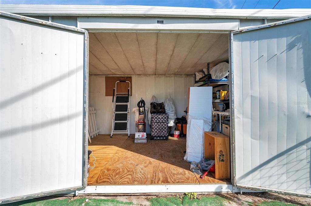 На продажу: $139,000 (2 спален, 1 ванн, 864 Квадратных фут)