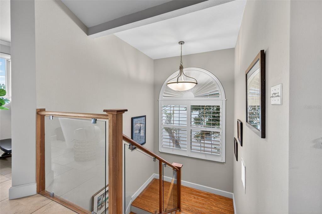 На продажу: $949,000 (4 спален, 2 ванн, 2144 Квадратных фут)