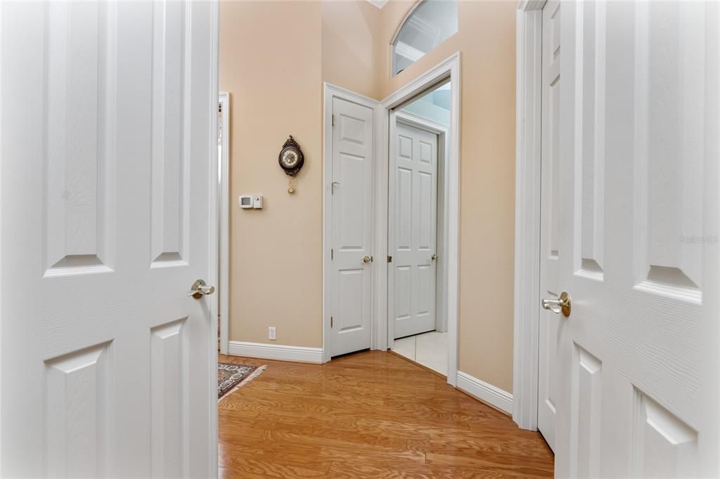 En Venta: $1,300,000 (4 camas, 3 baños, 3435 Pies cuadrados)