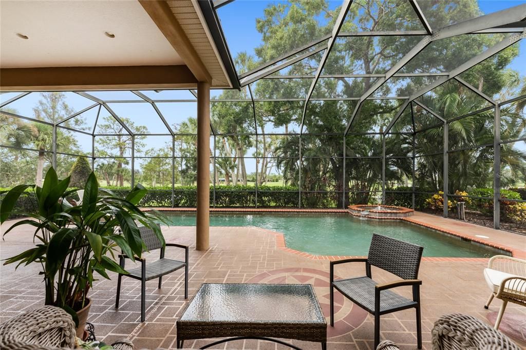 En Venta: $1,300,000 (4 camas, 3 baños, 3435 Pies cuadrados)