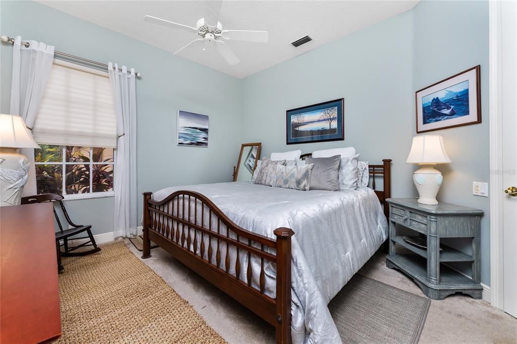 En Venta: $1,300,000 (4 camas, 3 baños, 3435 Pies cuadrados)