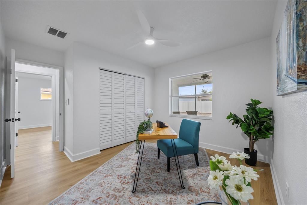 На продажу: $699,900 (4 спален, 2 ванн, 1761 Квадратных фут)