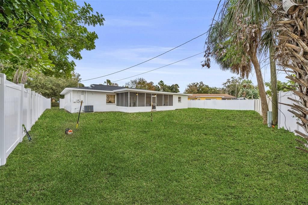 На продажу: $699,900 (4 спален, 2 ванн, 1761 Квадратных фут)