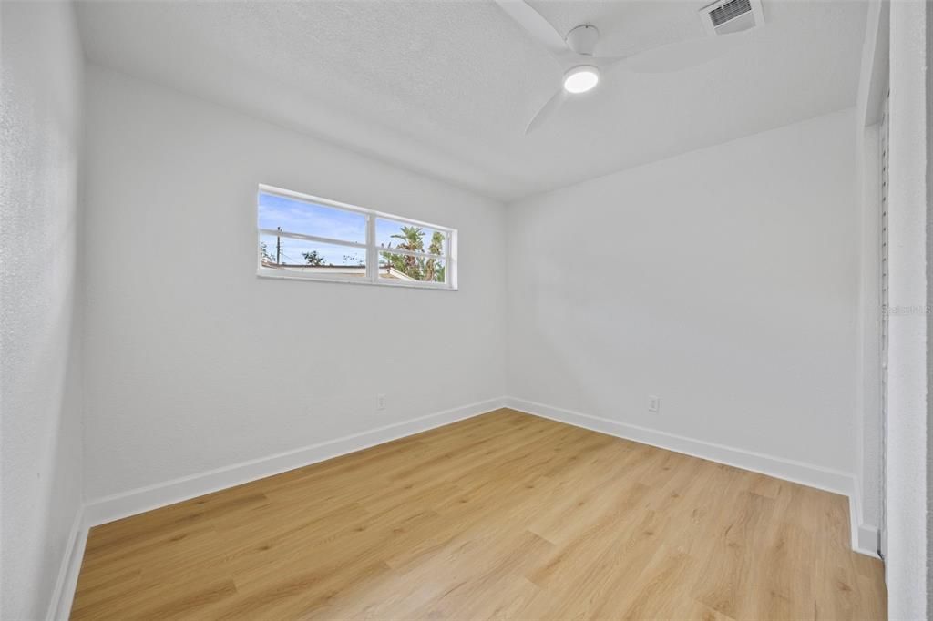 На продажу: $699,900 (4 спален, 2 ванн, 1761 Квадратных фут)