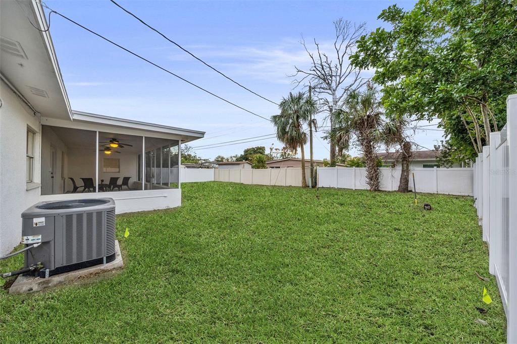 На продажу: $699,900 (4 спален, 2 ванн, 1761 Квадратных фут)