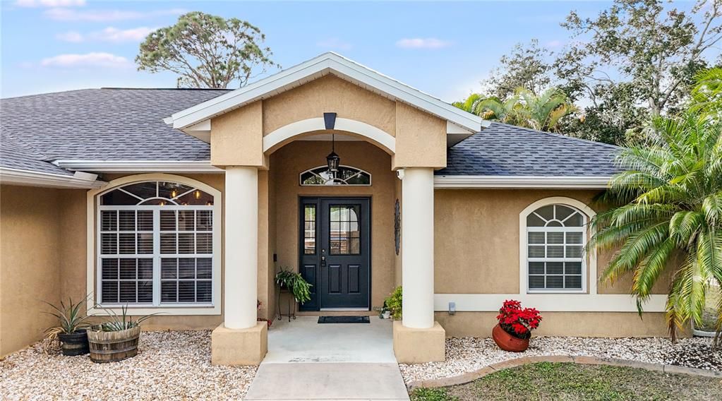 For Sale: $475,000 (3 beds, 2 baths, 2018 Square Feet)