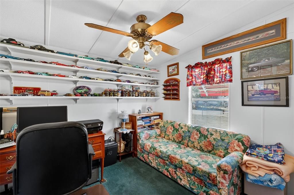 待售: $199,000 (3 贝兹, 2 浴室, 960 平方英尺)