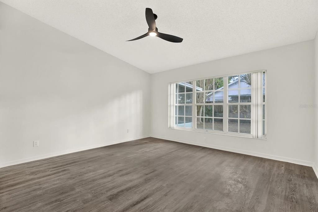 待售: $389,900 (3 贝兹, 2 浴室, 1615 平方英尺)