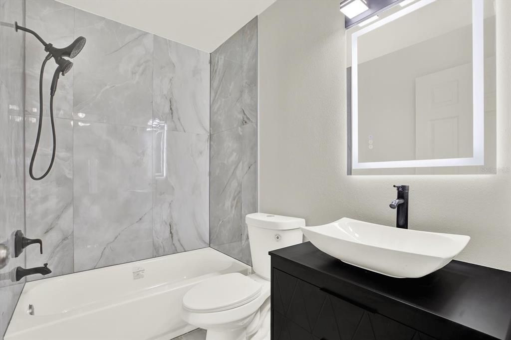 待售: $389,900 (3 贝兹, 2 浴室, 1615 平方英尺)