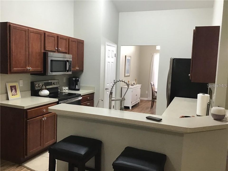 出租: $3,000 (3 贝兹, 2 浴室, 2219 平方英尺)