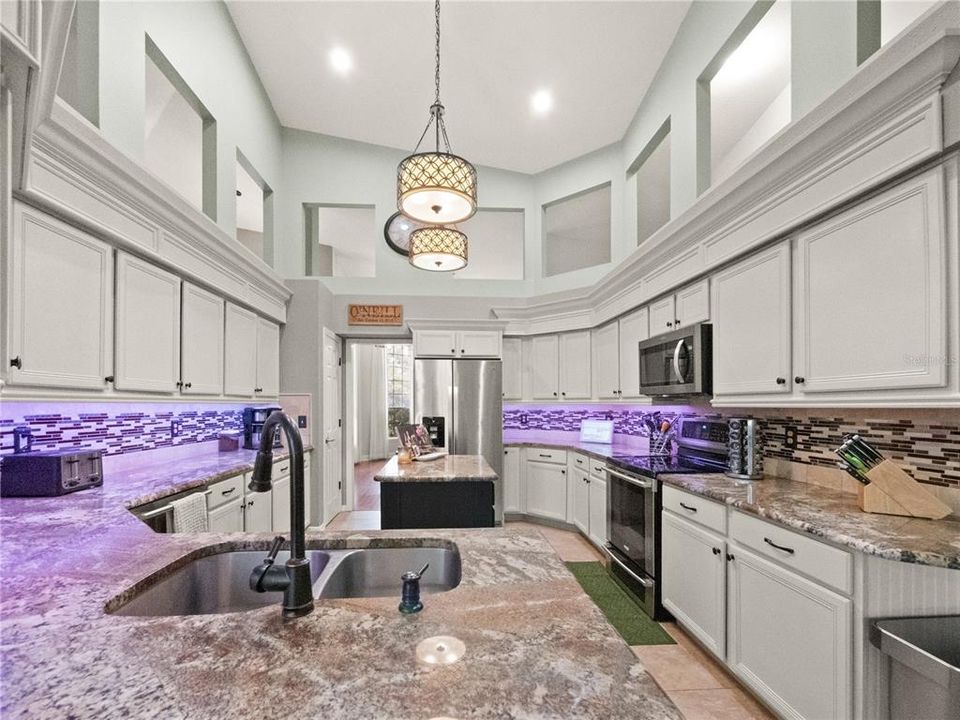 На продажу: $675,000 (4 спален, 3 ванн, 2839 Квадратных фут)