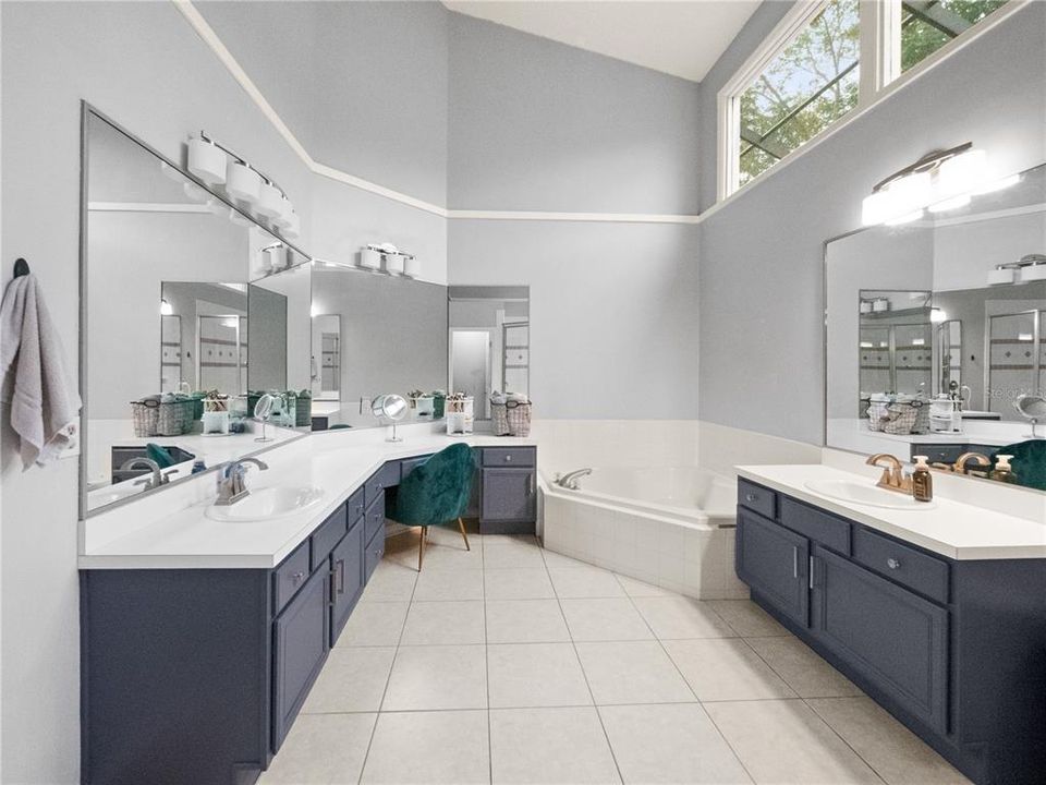 На продажу: $675,000 (4 спален, 3 ванн, 2839 Квадратных фут)