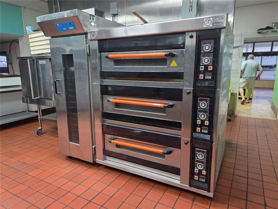 待售: $458,000 (0 贝兹, 0 浴室, 2281 平方英尺)