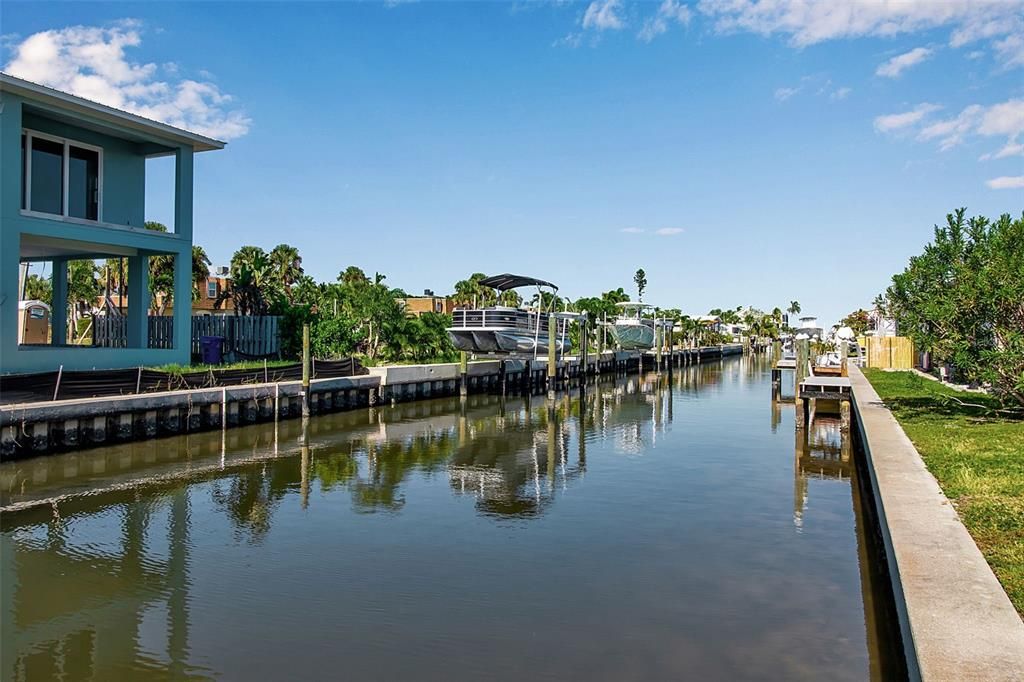 待售: $595,000 (2 贝兹, 2 浴室, 1215 平方英尺)