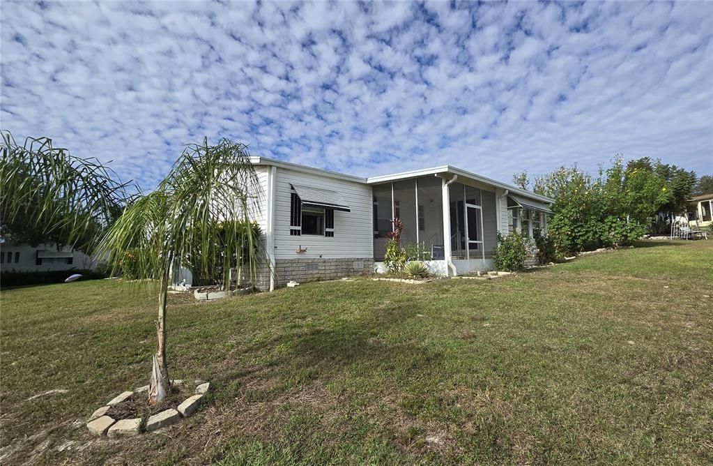 En Venta: $186,900 (2 camas, 2 baños, 1038 Pies cuadrados)