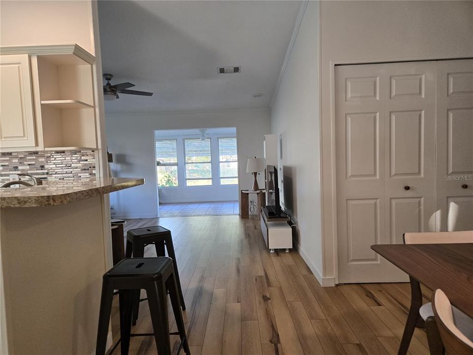 En Venta: $186,900 (2 camas, 2 baños, 1038 Pies cuadrados)