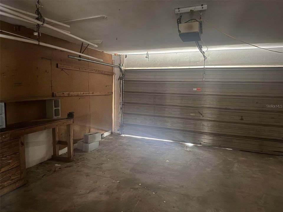 For Sale: $489,900 (3 beds, 2 baths, 1703 Square Feet)