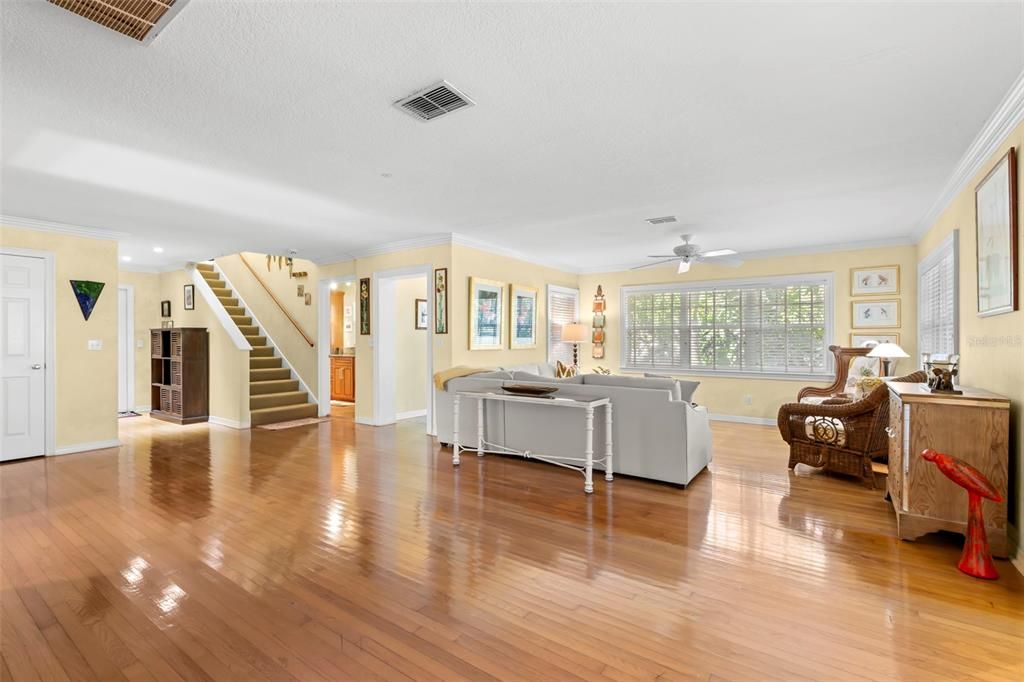 待售: $1,495,000 (3 贝兹, 3 浴室, 2364 平方英尺)