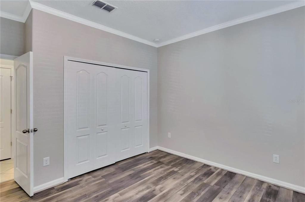 出租: $3,300 (5 贝兹, 3 浴室, 3412 平方英尺)