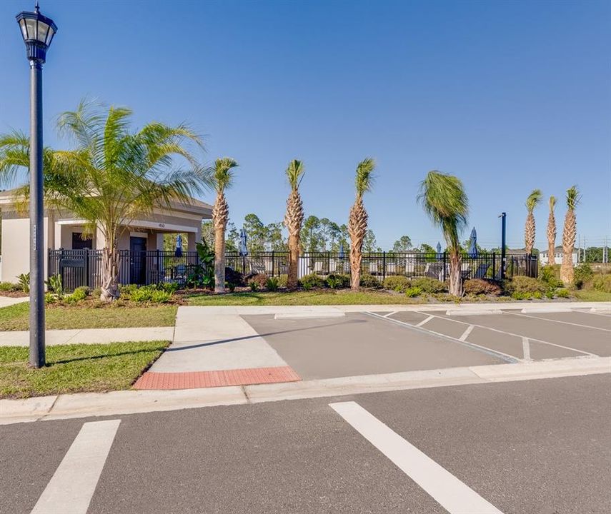 En Venta: $370,000 (4 camas, 2 baños, 2270 Pies cuadrados)